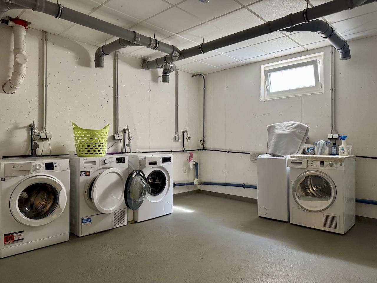 Predaj bytu 3-izbový 93 m², Robert-Schumann-Straße 49, Neuburg an der Donau, Bavorsko Predaj bytu 3-izbový 93 m², Robert-Schumann-Straße 49, Neuburg an der Donau, Bavorsko