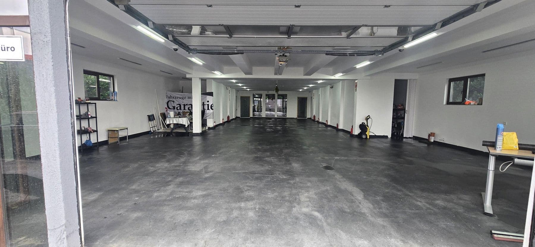Predaj nebytového priestoru 1.496 m², Leingarten, Bádensko-Wurttembersko Predaj nebytového priestoru 1.496 m², Leingarten, Bádensko-Wurttembersko