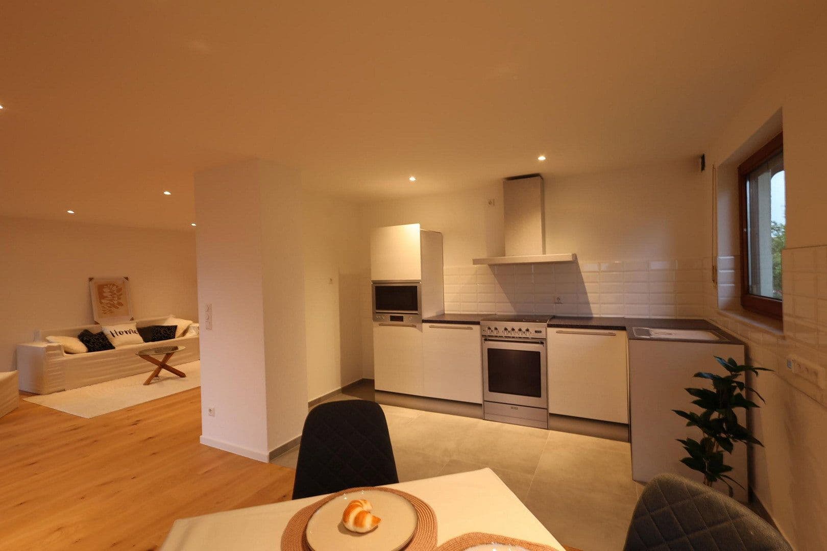 Predaj bytu 3-izbový 86 m², Abstatt, Bádensko-Wurttembersko Predaj bytu 3-izbový 86 m², Abstatt, Bádensko-Wurttembersko