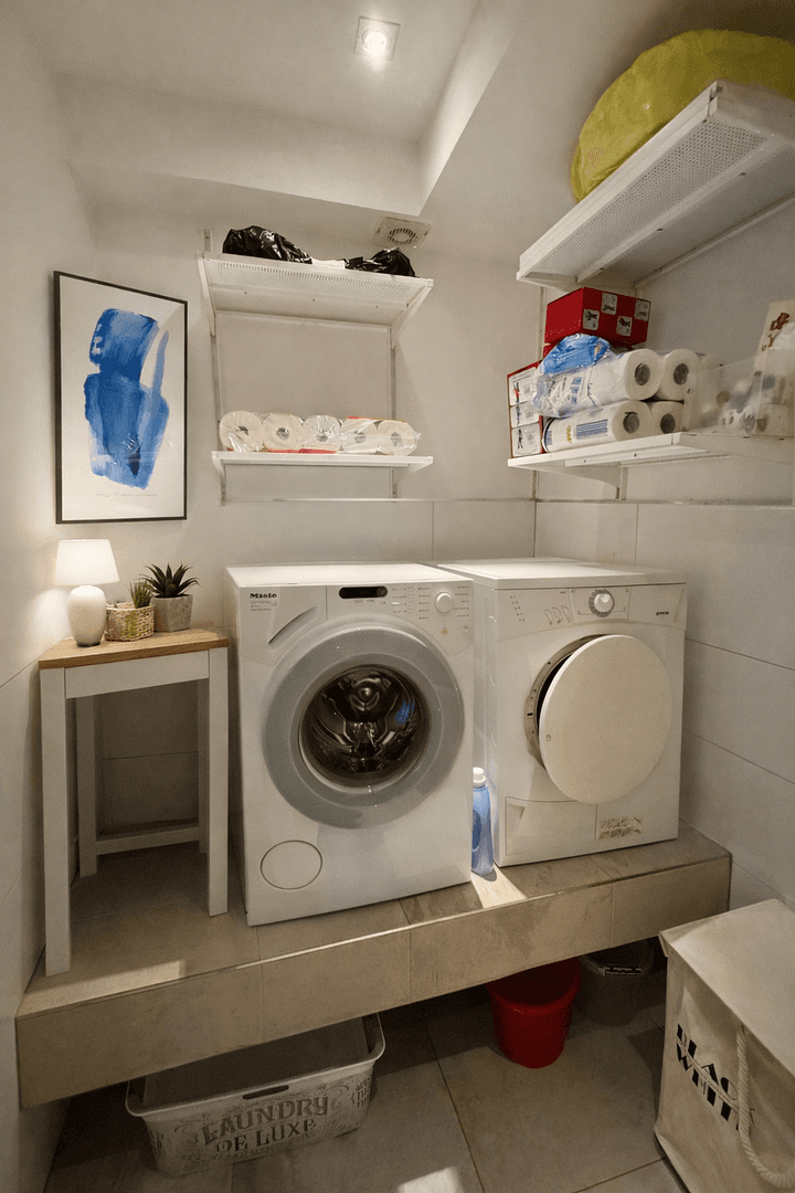 Prenájom bytu 3-izbový 131 m², Pulheim, Severné Porýnie - Westfálsko Prenájom bytu 3-izbový 131 m², Pulheim, Severné Porýnie - Westfálsko