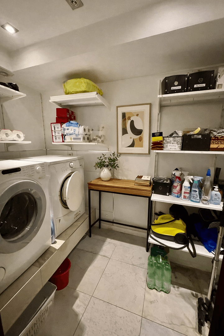 Prenájom bytu 3-izbový 131 m², Pulheim, Severné Porýnie - Westfálsko Prenájom bytu 3-izbový 131 m², Pulheim, Severné Porýnie - Westfálsko