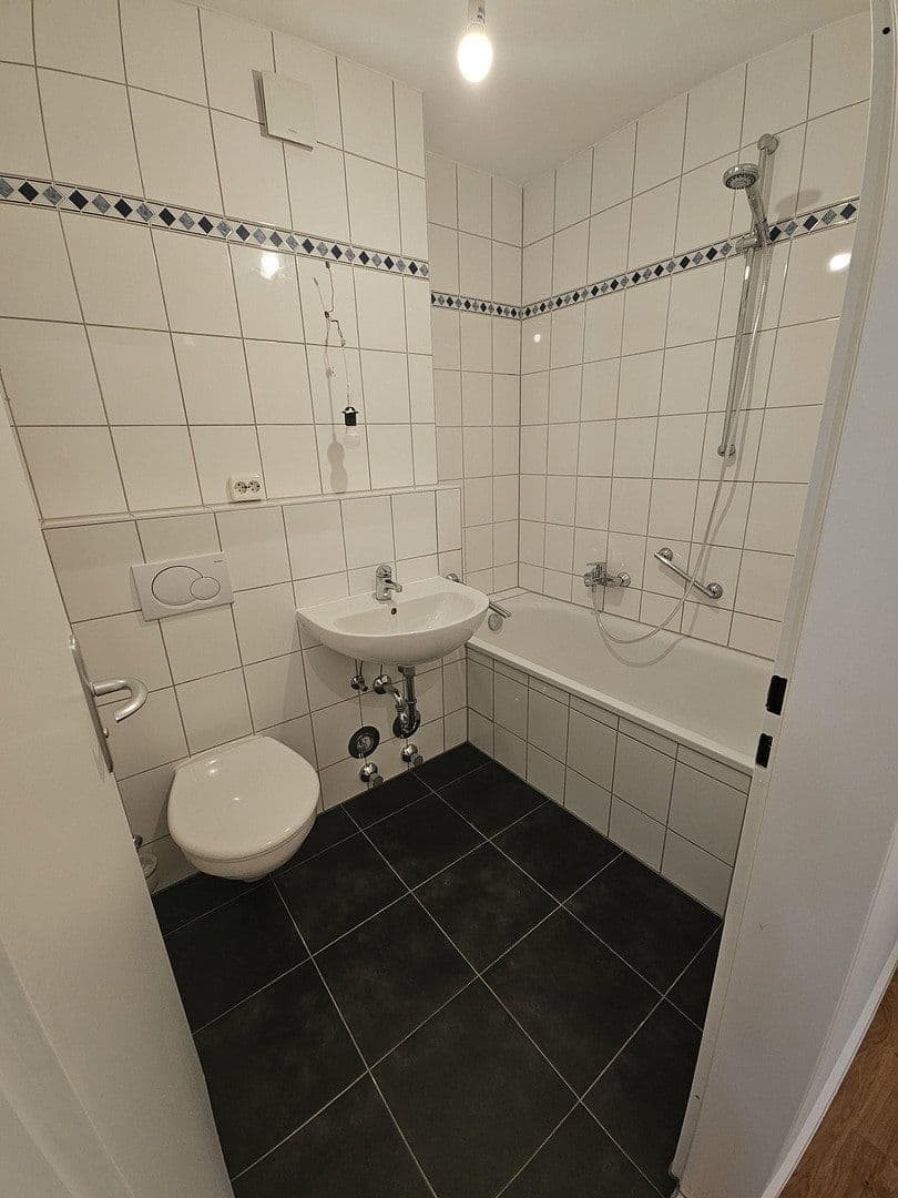 Predaj bytu 3-izbový 84 m², Herzogstrasse 112, München, Bavorsko Predaj bytu 3-izbový 84 m², Herzogstrasse 112, München, Bavorsko