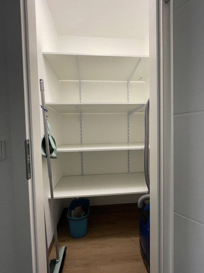 Prenájom bytu 11 m², Ludwigstraße 26, Offenbach, Hesensko Prenájom bytu 11 m², Ludwigstraße 26, Offenbach, Hesensko