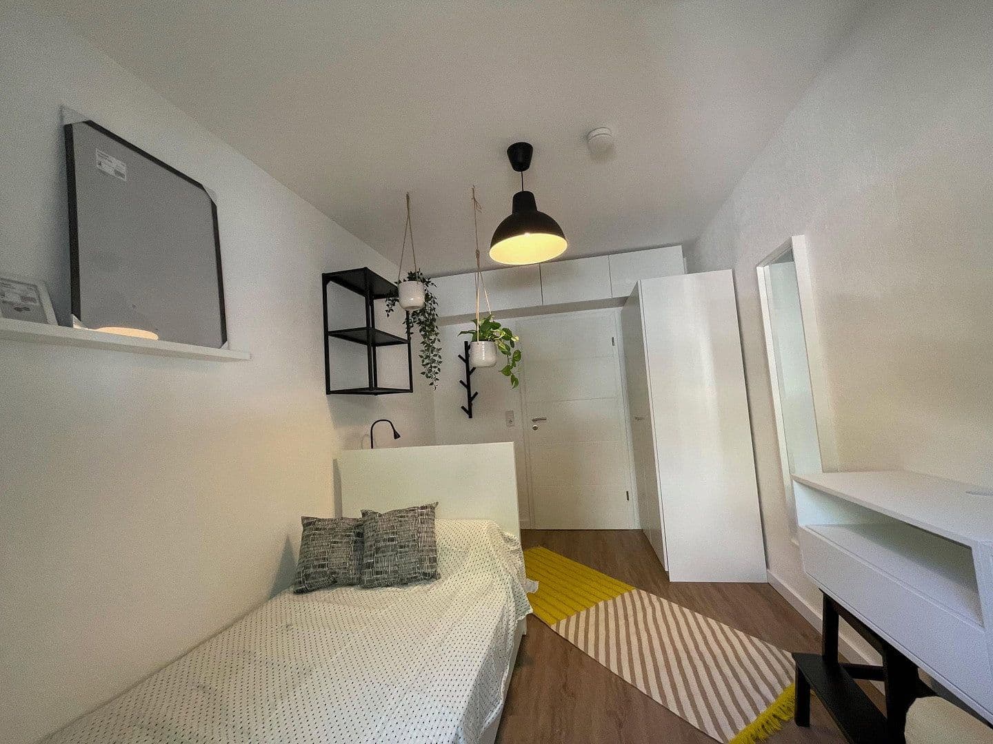 Prenájom bytu 11 m², Ludwigstraße 26, Offenbach, Hesensko Prenájom bytu 11 m², Ludwigstraße 26, Offenbach, Hesensko