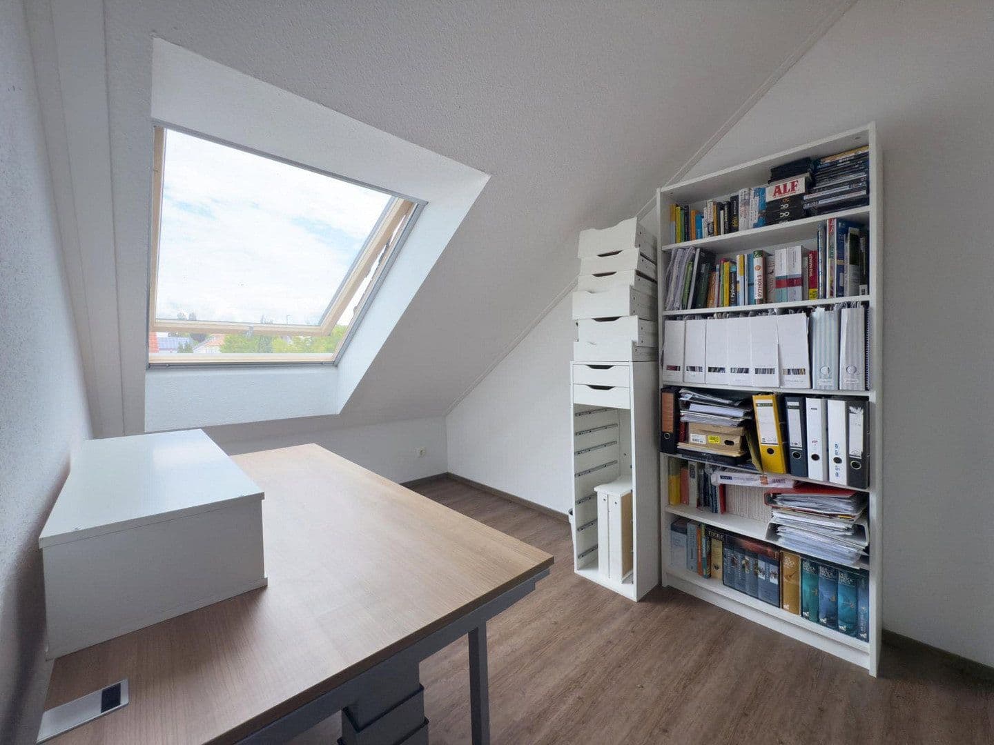 Prenájom domu 141 m², pozemek 196 m², Bad Kreuznach, Porýnie-Falcko Prenájom domu 141 m², pozemek 196 m², Bad Kreuznach, Porýnie-Falcko