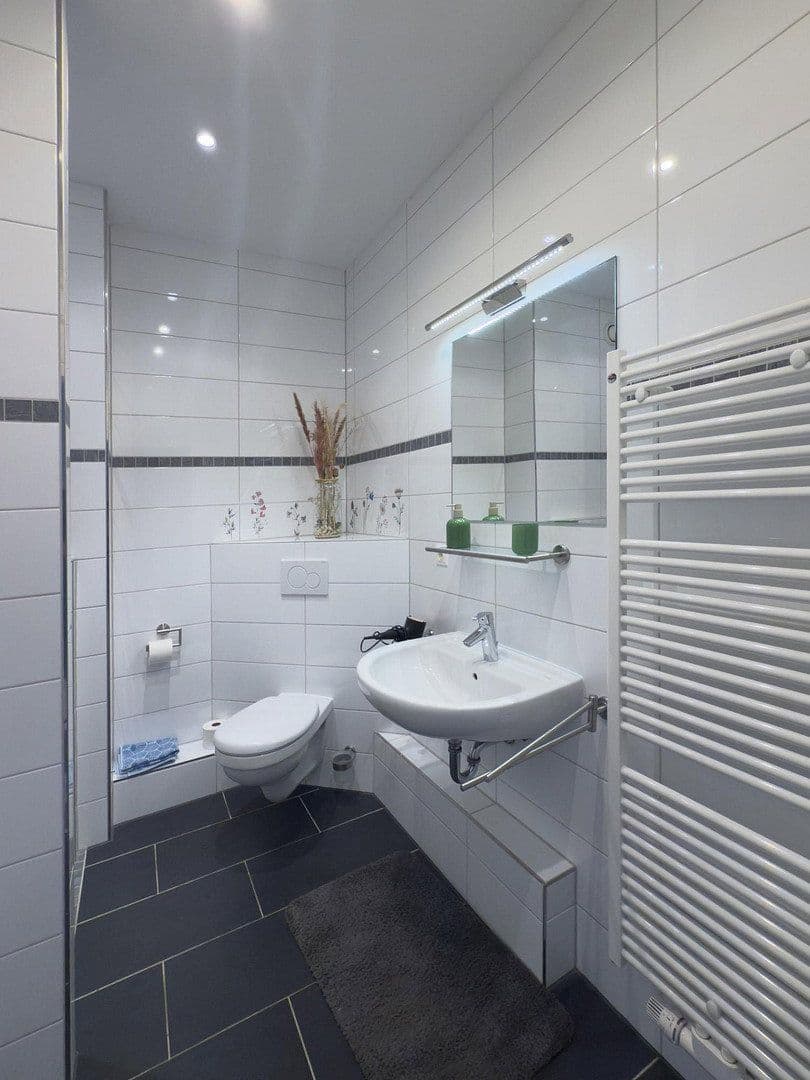 Prenájom domu 141 m², pozemek 196 m², Bad Kreuznach, Porýnie-Falcko Prenájom domu 141 m², pozemek 196 m², Bad Kreuznach, Porýnie-Falcko