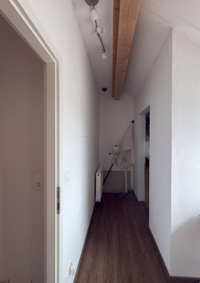 Prenájom domu 141 m², pozemek 196 m², Bad Kreuznach, Porýnie-Falcko Prenájom domu 141 m², pozemek 196 m², Bad Kreuznach, Porýnie-Falcko