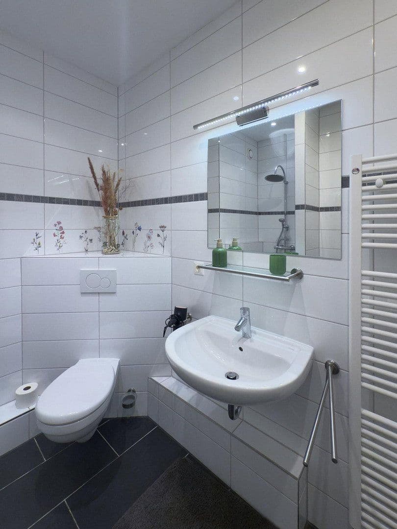 Prenájom domu 141 m², pozemek 196 m², Bad Kreuznach, Porýnie-Falcko Prenájom domu 141 m², pozemek 196 m², Bad Kreuznach, Porýnie-Falcko
