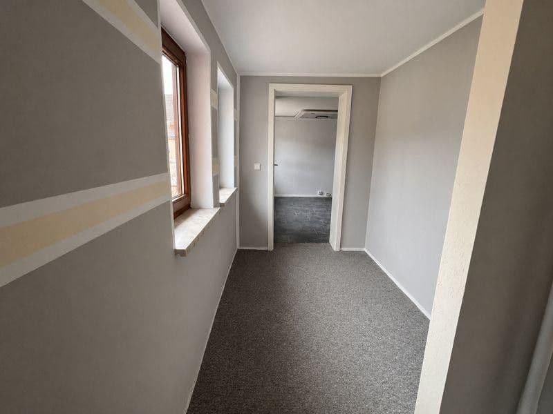 Prenájom bytu 4-izbový 117 m², Sülzetal, Sasko-Anhaltsko Prenájom bytu 4-izbový 117 m², Sülzetal, Sasko-Anhaltsko
