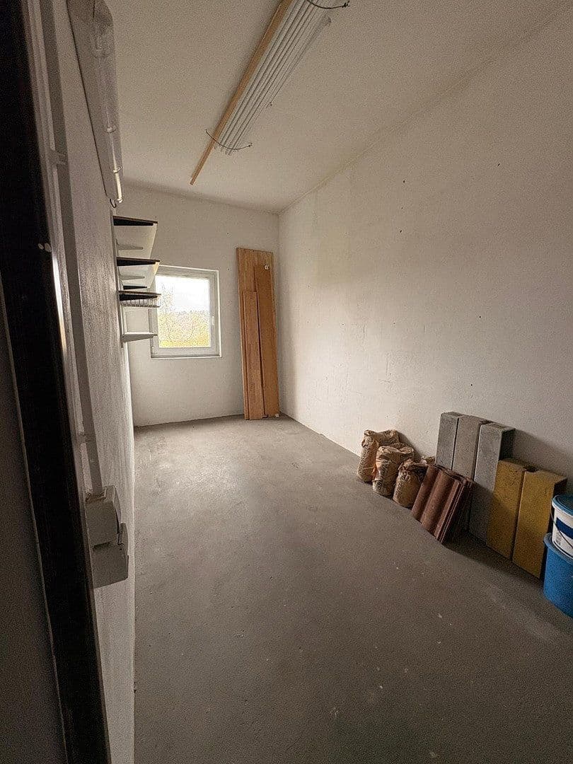 Prenájom bytu 4-izbový 134 m², Würzburg Oberdürrbach, Bavorsko Prenájom bytu 4-izbový 134 m², Würzburg Oberdürrbach, Bavorsko