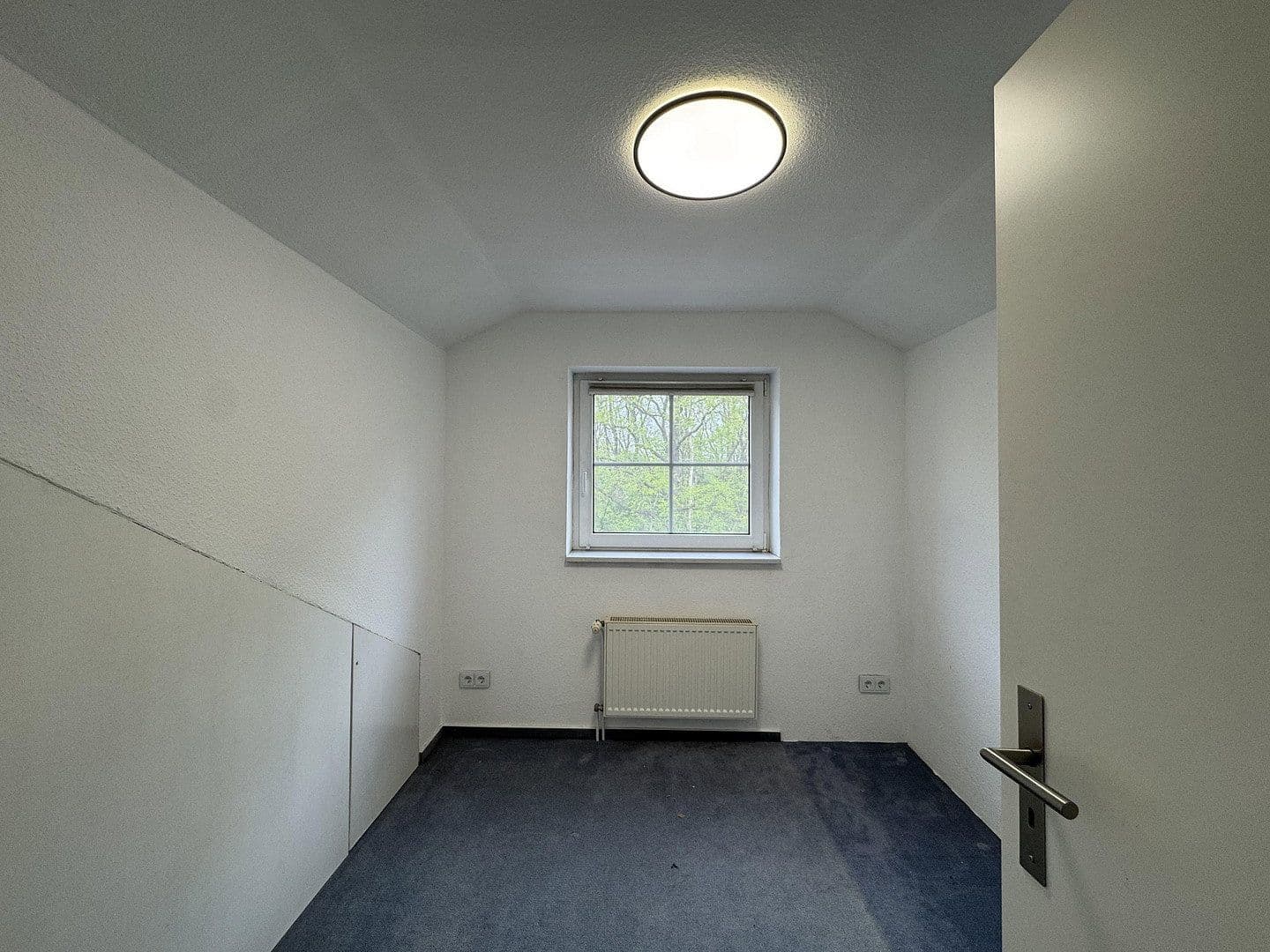 Prenájom bytu 3-izbový 110 m², Achim, Dolné Sasko Prenájom bytu 3-izbový 110 m², Achim, Dolné Sasko