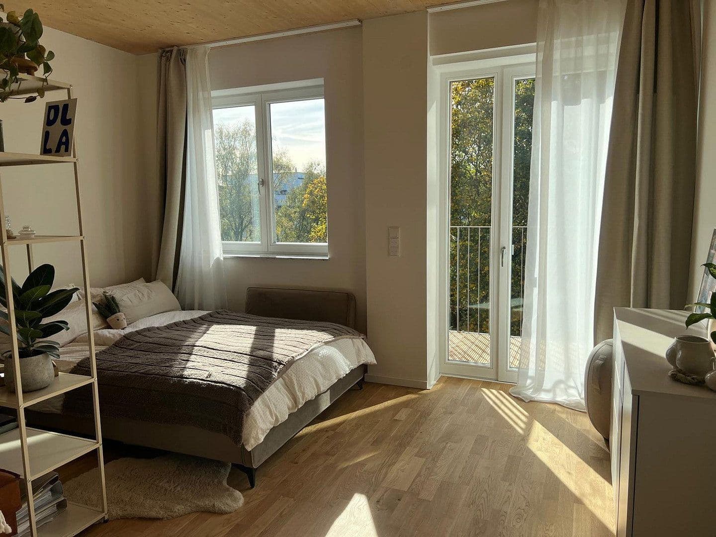 Prenájom bytu 3-izbový 69 m², Giselastraße 11, Bezirk Lichtenberg, Berlín Prenájom bytu 3-izbový 69 m², Giselastraße 11, Bezirk Lichtenberg, Berlín
