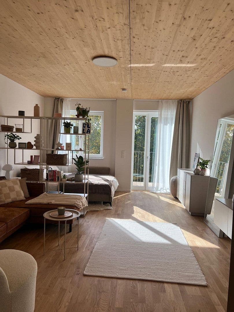 Prenájom bytu 3-izbový 69 m², Giselastraße 11, Bezirk Lichtenberg, Berlín Prenájom bytu 3-izbový 69 m², Giselastraße 11, Bezirk Lichtenberg, Berlín