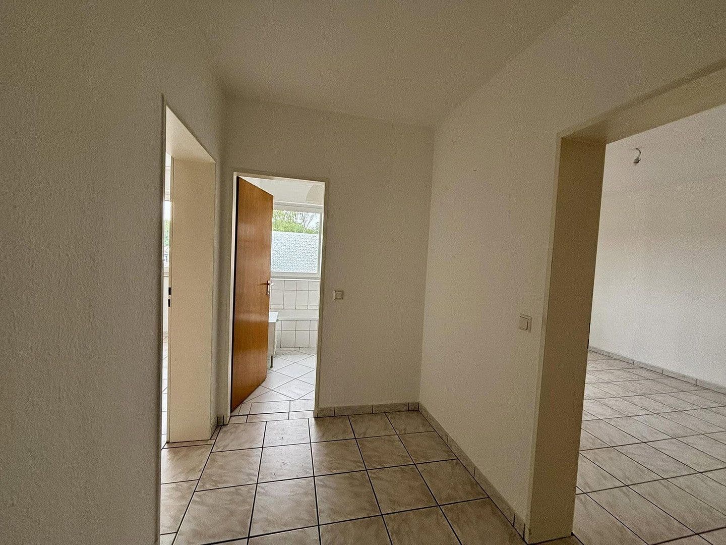 Prenájom bytu 3-izbový 90 m², Schulze-Bremer-Str. 17, Senden, Severné Porýnie - Westfálsko Prenájom bytu 3-izbový 90 m², Schulze-Bremer-Str. 17, Senden, Severné Porýnie - Westfálsko