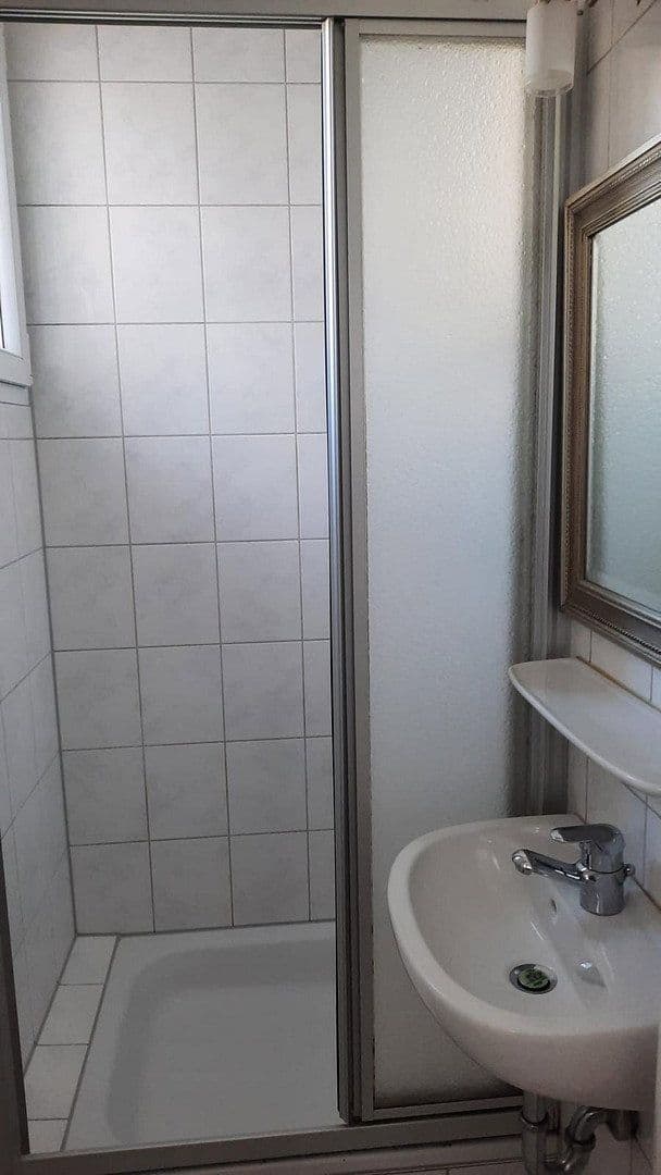 Prenájom bytu 2-izbový 57 m², Stuttgart, Bádensko-Wurttembersko Prenájom bytu 2-izbový 57 m², Stuttgart, Bádensko-Wurttembersko