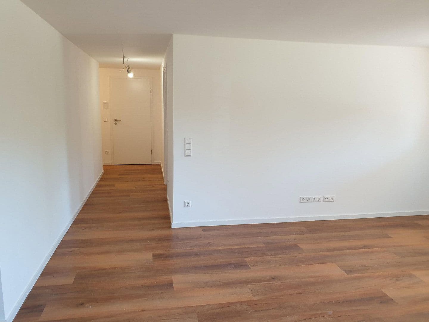Prenájom bytu 2-izbový 52 m², Blumenstr. 50, Gerlingen, Bádensko-Wurttembersko Prenájom bytu 2-izbový 52 m², Blumenstr. 50, Gerlingen, Bádensko-Wurttembersko