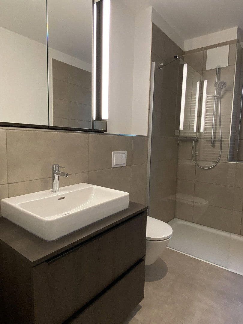 Prenájom bytu 4-izbový 149 m², Uhlenhorster Weg 31A, Hamburg, Hamburg Prenájom bytu 4-izbový 149 m², Uhlenhorster Weg 31A, Hamburg, Hamburg