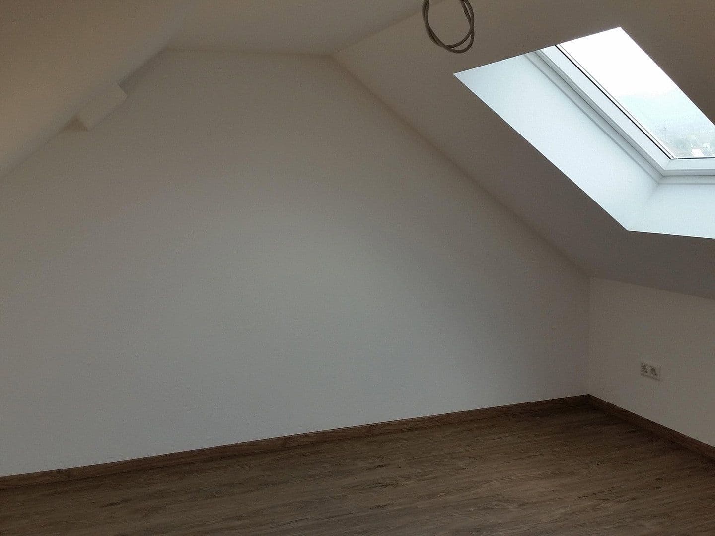 Prenájom bytu 3-izbový 102 m², Harleshäuser Straße 133, Kassel, Hesensko Prenájom bytu 3-izbový 102 m², Harleshäuser Straße 133, Kassel, Hesensko