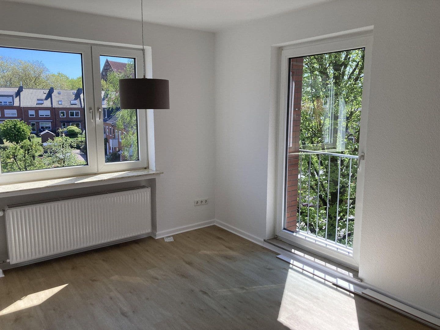 Prenájom bytu 3-izbový 80 m², Bremen, Brémy Prenájom bytu 3-izbový 80 m², Bremen, Brémy