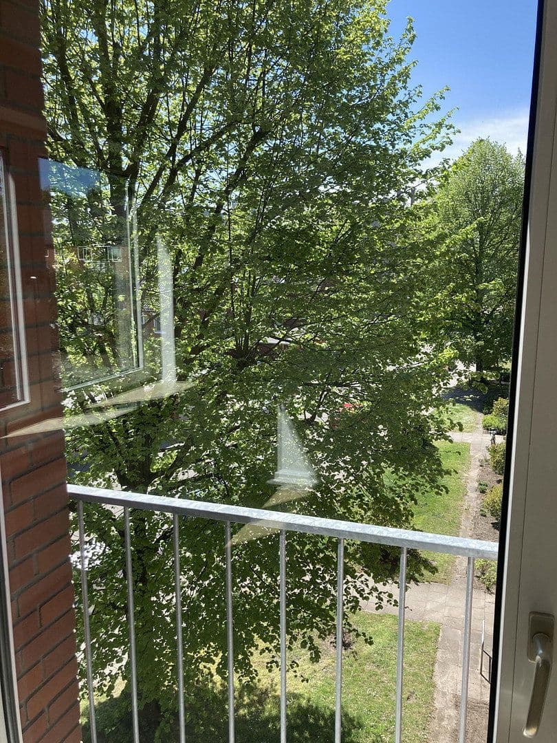 Prenájom bytu 3-izbový 80 m², Bremen, Brémy Prenájom bytu 3-izbový 80 m², Bremen, Brémy