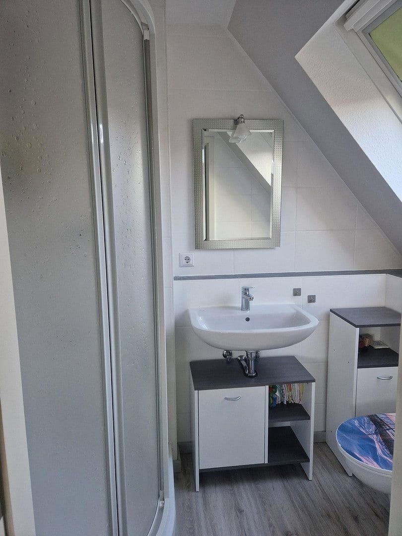 Predaj domu 122 m², pozemek 656 m², Hohe Börde, Sasko-Anhaltsko Predaj domu 122 m², pozemek 656 m², Hohe Börde, Sasko-Anhaltsko
