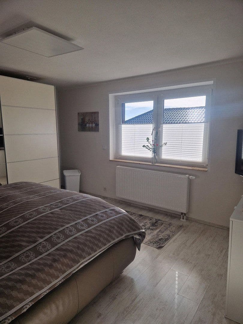 Predaj domu 122 m², pozemek 656 m², Hohe Börde, Sasko-Anhaltsko Predaj domu 122 m², pozemek 656 m², Hohe Börde, Sasko-Anhaltsko