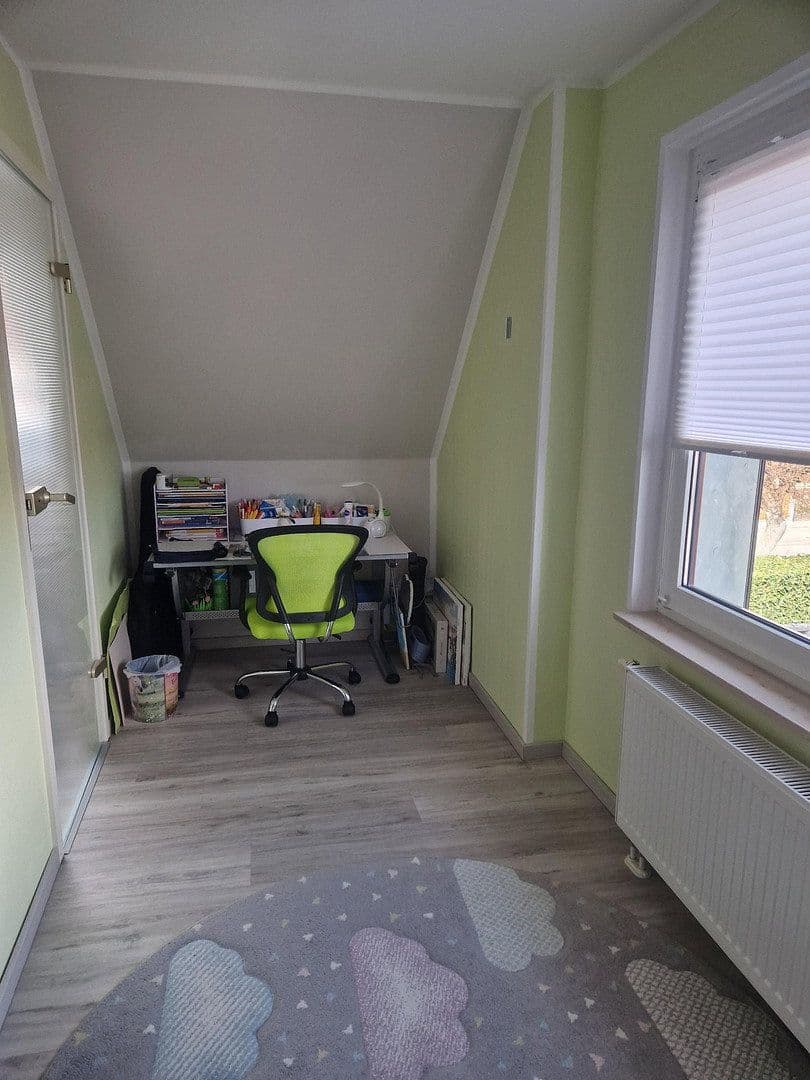 Predaj domu 122 m², pozemek 656 m², Hohe Börde, Sasko-Anhaltsko Predaj domu 122 m², pozemek 656 m², Hohe Börde, Sasko-Anhaltsko