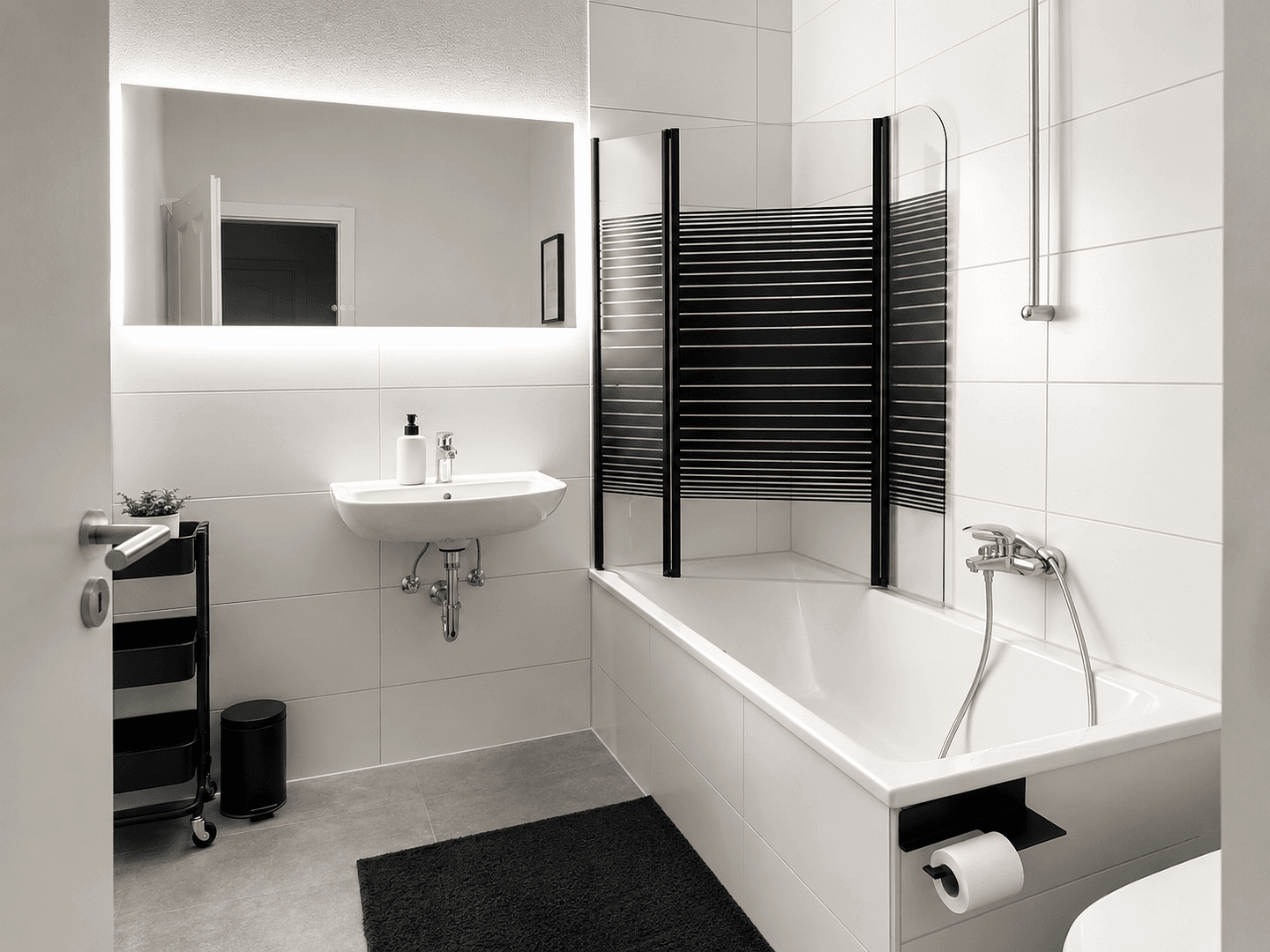 Prenájom bytu 3-izbový 62 m², Paulinenstraße 9, Eisenach, Durínsko Prenájom bytu 3-izbový 62 m², Paulinenstraße 9, Eisenach, Durínsko