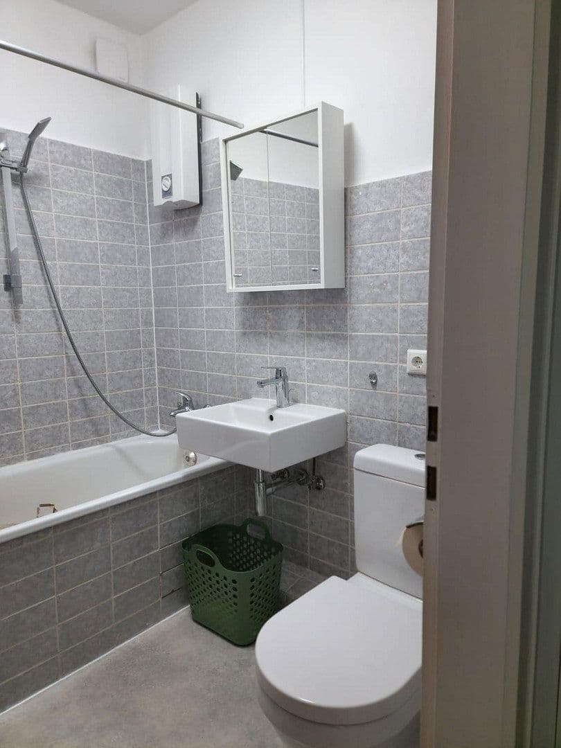 Prenájom bytu 1-izbový 28 m², Hamburg, Hamburg Prenájom bytu 1-izbový 28 m², Hamburg, Hamburg