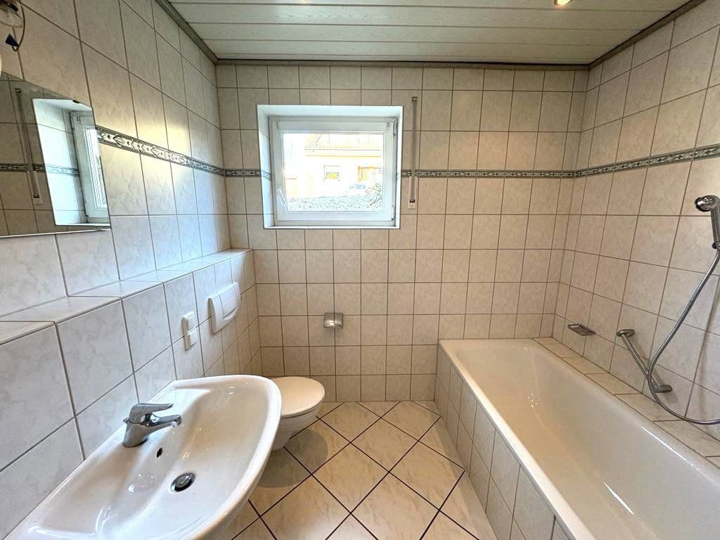 Prenájom bytu 2-izbový 56 m², Kalkstr. 28, Trierweiler, Porýnie-Falcko Prenájom bytu 2-izbový 56 m², Kalkstr. 28, Trierweiler, Porýnie-Falcko