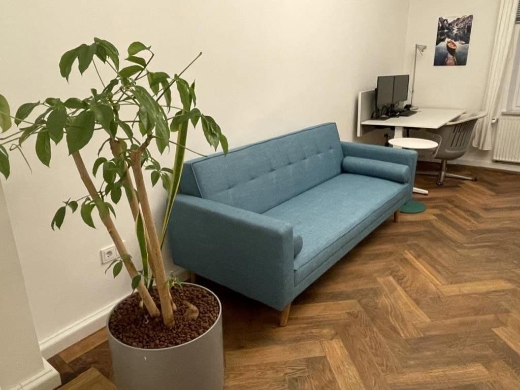Prenájom bytu 2-izbový 62 m², München, Bavorsko Prenájom bytu 2-izbový 62 m², München, Bavorsko