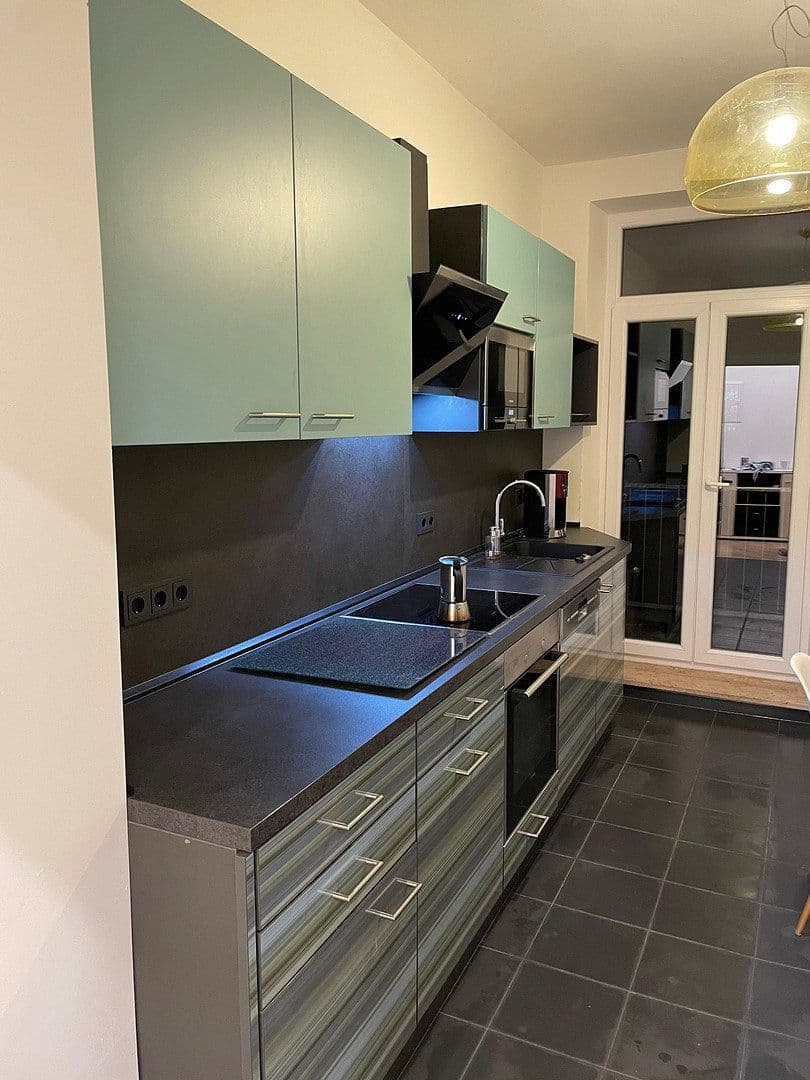 Prenájom bytu 2-izbový 62 m², München, Bavorsko Prenájom bytu 2-izbový 62 m², München, Bavorsko