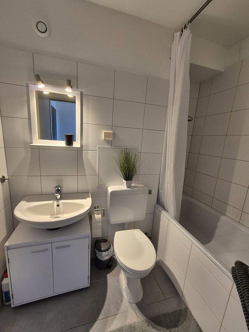 Prenájom bytu 1-izbový 36 m², Münsterstr. 8, Mainz, Porýnie-Falcko Prenájom bytu 1-izbový 36 m², Münsterstr. 8, Mainz, Porýnie-Falcko