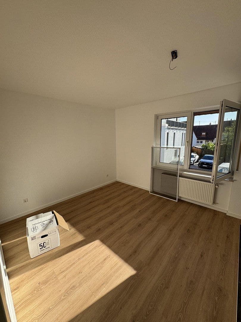 Prenájom bytu 2-izbový 74 m², Am Haselbusch 5, Egelsbach, Hesensko Prenájom bytu 2-izbový 74 m², Am Haselbusch 5, Egelsbach, Hesensko
