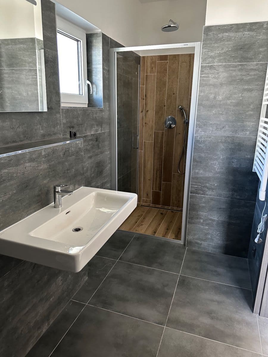 Predaj domu 116 m², pozemek 294 m², Pětihosty, Středočeský kraj Predaj domu 116 m², pozemek 294 m², Pětihosty, Středočeský kraj