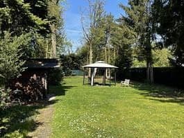 Predaj domu 220 m², pozemek 2.070 m², Mutzer Strasse, Bergisch Gladbach, Severné Porýnie - Westfálsko Predaj domu 220 m², pozemek 2.070 m², Mutzer Strasse, Bergisch Gladbach, Severné Porýnie - Westfálsko