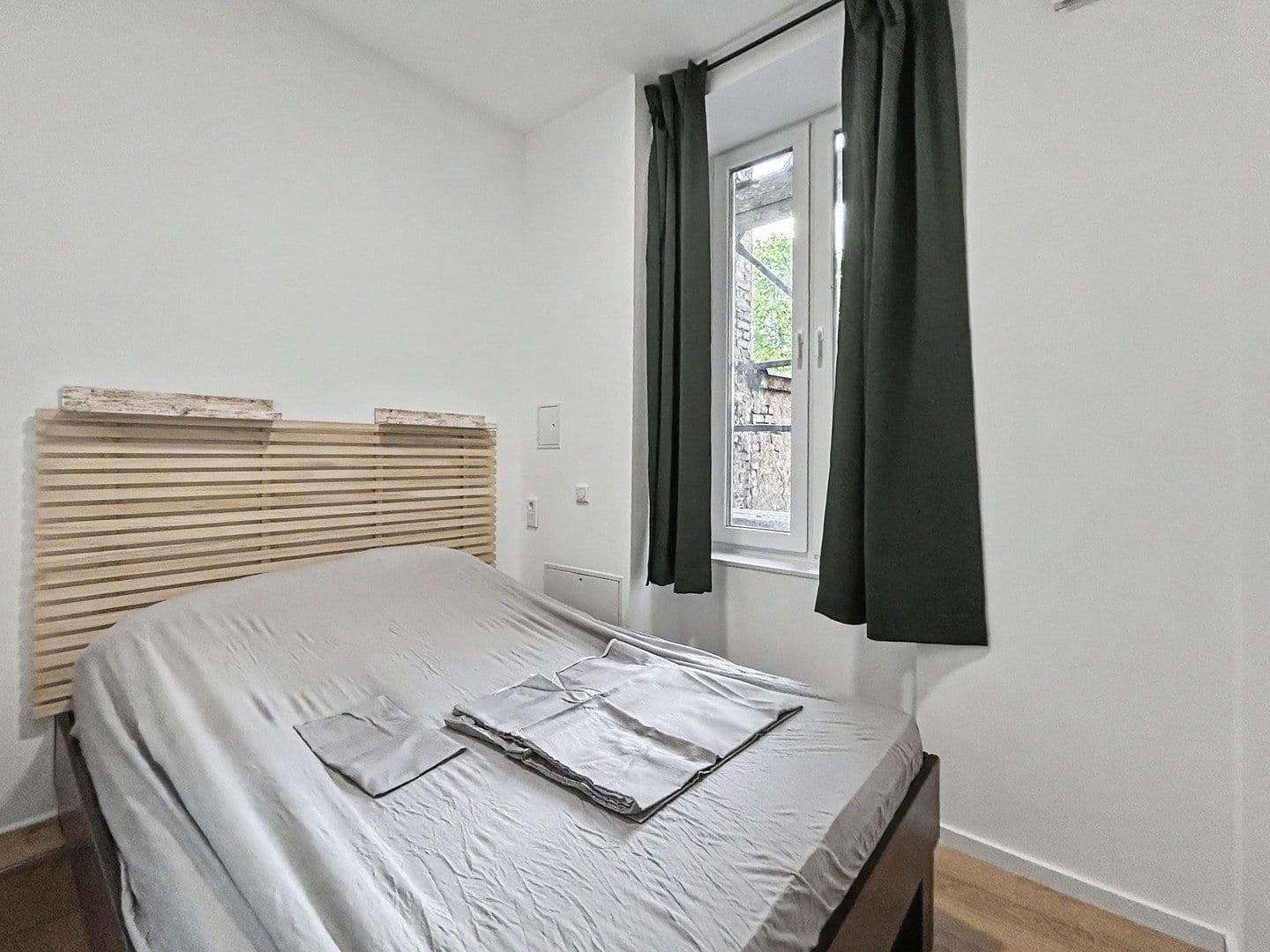 Prenájom bytu 2-izbový 40 m², Köln, Severné Porýnie - Westfálsko Prenájom bytu 2-izbový 40 m², Köln, Severné Porýnie - Westfálsko