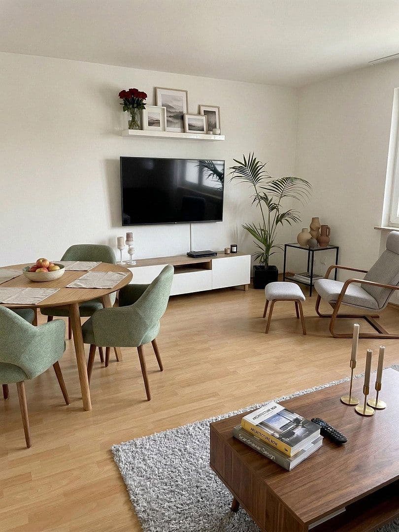 Prenájom bytu 3-izbový 80 m², Starkenburger Straße 69, Frankfurt am Main, Hesensko Prenájom bytu 3-izbový 80 m², Starkenburger Straße 69, Frankfurt am Main, Hesensko