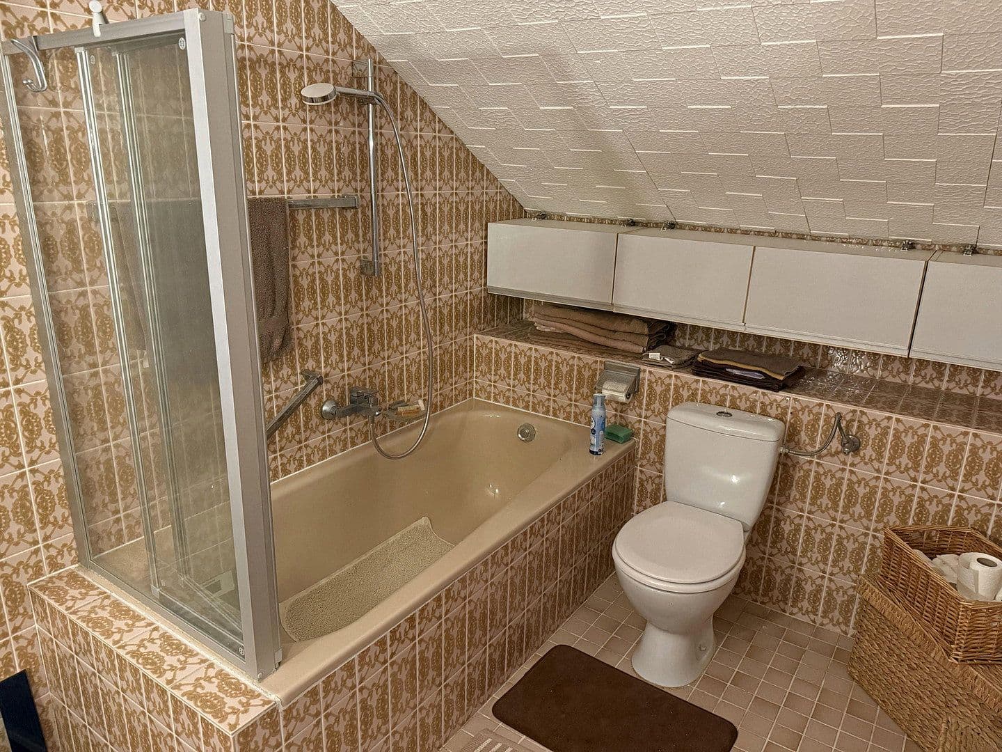 Predaj domu 215 m², pozemek 768 m², Mörsdorf, Porýnie-Falcko Predaj domu 215 m², pozemek 768 m², Mörsdorf, Porýnie-Falcko