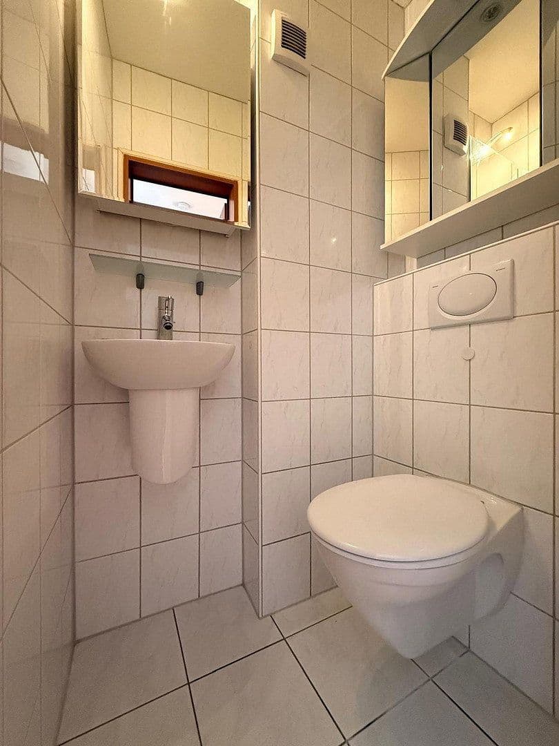 Prenájom bytu 3-izbový 70 m², Nordbahnstr. 99, Kaiserslautern, Porýnie-Falcko Prenájom bytu 3-izbový 70 m², Nordbahnstr. 99, Kaiserslautern, Porýnie-Falcko