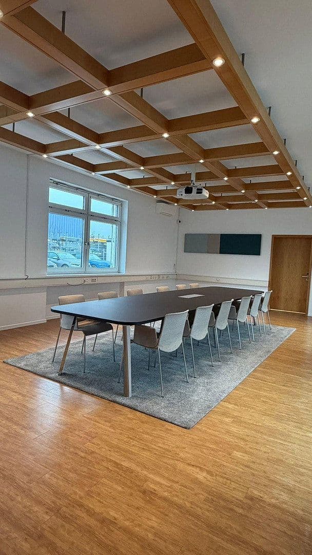 Prenájom kancelárie 932 m², Fußgönheim, Porýnie-Falcko Prenájom kancelárie 932 m², Fußgönheim, Porýnie-Falcko