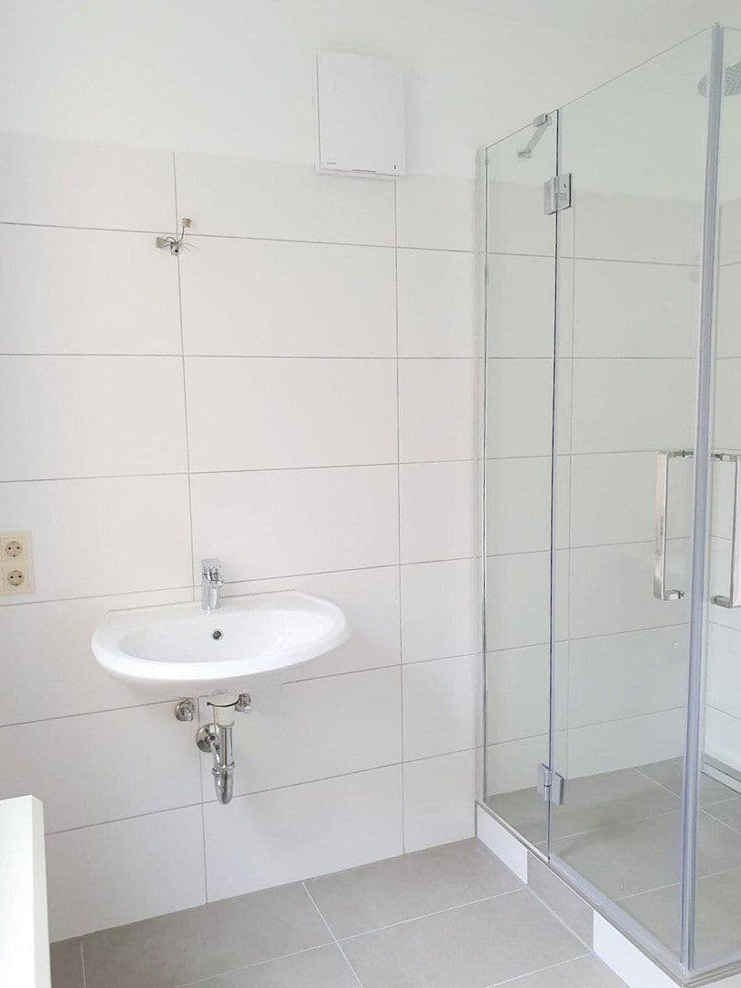 Prenájom bytu 5-izbový 143 m², Augustusburger Straße 54, Flöha, Sasko Prenájom bytu 5-izbový 143 m², Augustusburger Straße 54, Flöha, Sasko