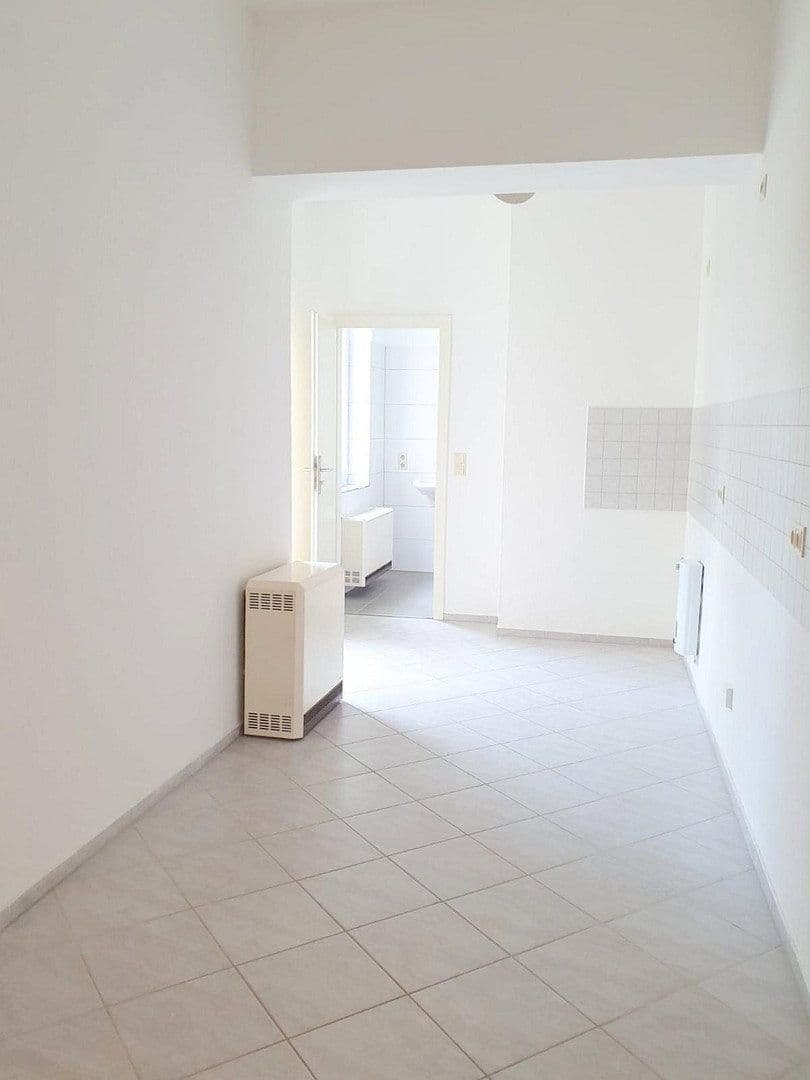 Prenájom bytu 5-izbový 143 m², Augustusburger Straße 54, Flöha, Sasko Prenájom bytu 5-izbový 143 m², Augustusburger Straße 54, Flöha, Sasko