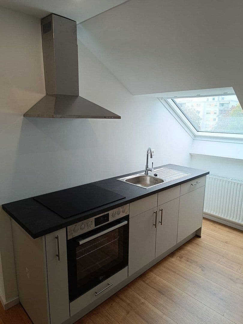 Prenájom bytu 1-izbový 26 m², Güglinger Strasse 11, Heilbronn, Bádensko-Wurttembersko Prenájom bytu 1-izbový 26 m², Güglinger Strasse 11, Heilbronn, Bádensko-Wurttembersko