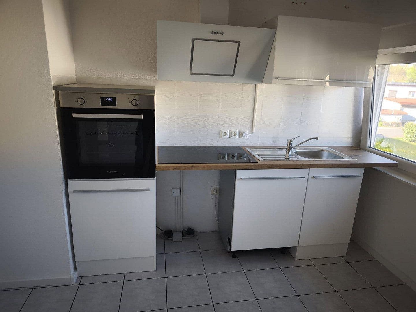 Prenájom bytu 2-izbový 59 m², Erlenweg 4, Mosbach, Bádensko-Wurttembersko Prenájom bytu 2-izbový 59 m², Erlenweg 4, Mosbach, Bádensko-Wurttembersko