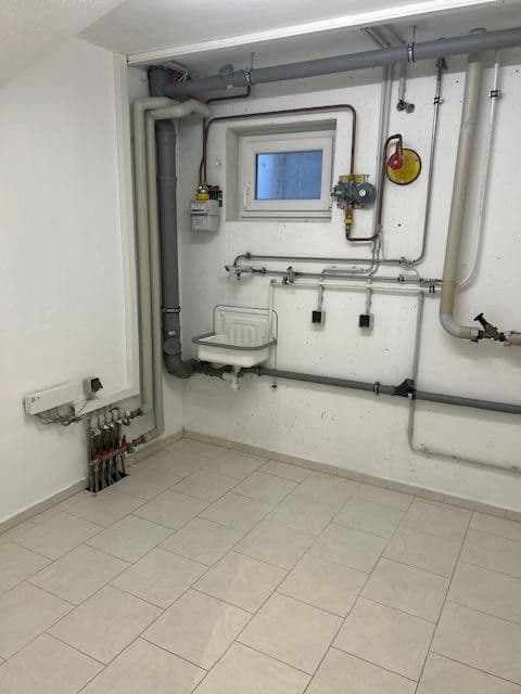 Predaj domu 150 m², pozemek 291 m², Brunnenstraße 2, Ottenhofen, Bavorsko Predaj domu 150 m², pozemek 291 m², Brunnenstraße 2, Ottenhofen, Bavorsko