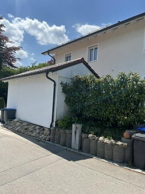 Predaj domu 150 m², pozemek 291 m², Brunnenstraße 2, Ottenhofen, Bavorsko Predaj domu 150 m², pozemek 291 m², Brunnenstraße 2, Ottenhofen, Bavorsko