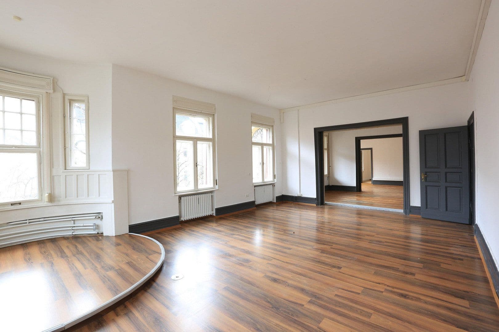 Prenájom kancelárie 321 m², Augsburg, Bavorsko Prenájom kancelárie 321 m², Augsburg, Bavorsko