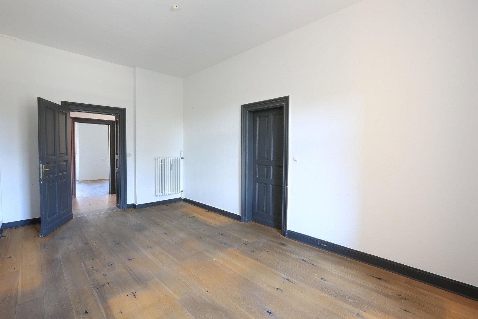 Prenájom kancelárie 321 m², Augsburg, Bavorsko Prenájom kancelárie 321 m², Augsburg, Bavorsko