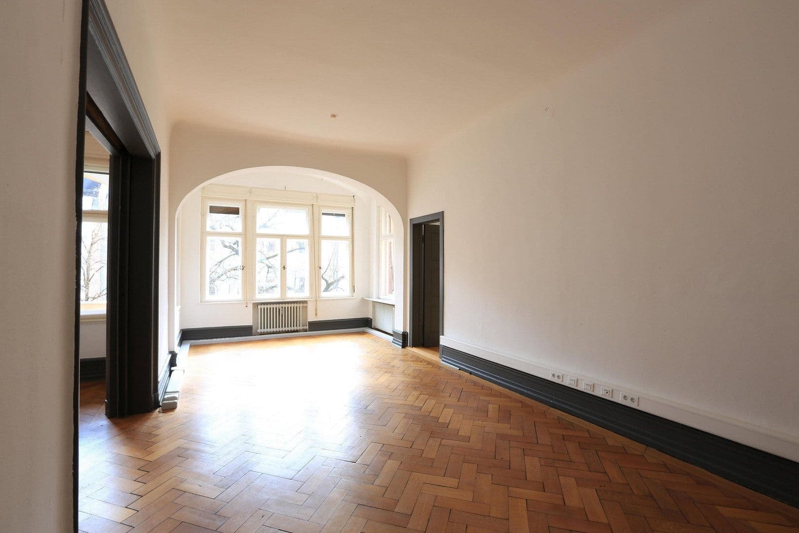 Prenájom kancelárie 321 m², Augsburg, Bavorsko Prenájom kancelárie 321 m², Augsburg, Bavorsko